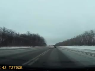 Срулил в кювет