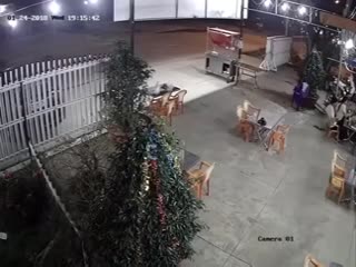 Нападение на кафе во Вьетнаме