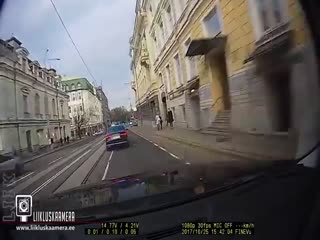 С премьер-­министром