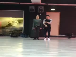 Зажигательный танец