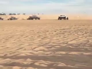 Багги с установкой Tesla с легкостью обошла всех соперников