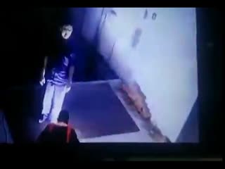 Премия Дарвина - обыденность при монтаже лифта