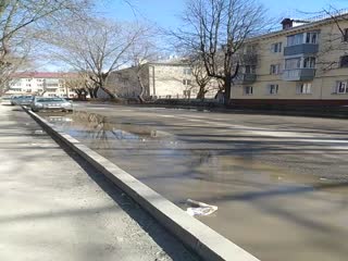 Как убирают улицы в Брянске