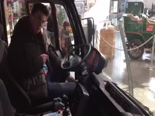 Легким движением руки