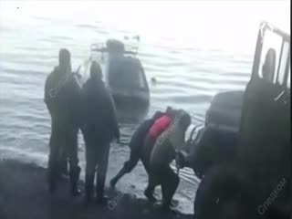 Рыбаки утонули во сне
