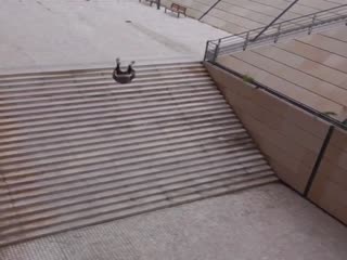 Быстрый спуск по лестнице