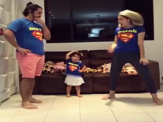 Позитивная семейка )))