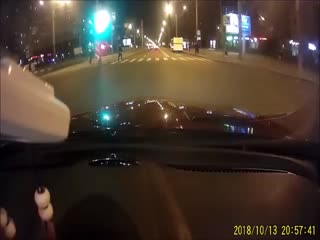 Агрессивный пешеход