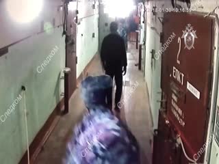 Осужденный напал на конвойного в колонии строгого режима под Рязанью