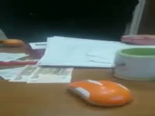 Взял немного еды в магазине