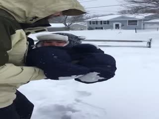 С первым днем зимы, народ!