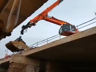 Бесконечный экскаватор