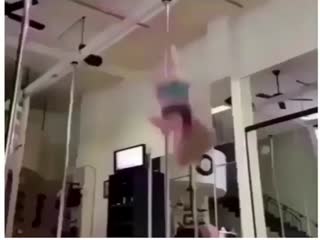 Придумайте название