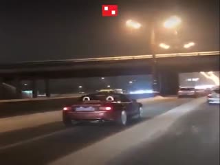 А я сяду в кабриолет...