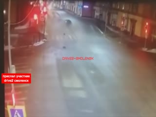 Проехал на красный и убил