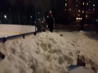 Один против двух