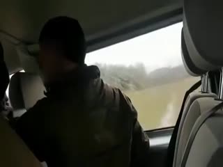 Бельгийский военный выпал из фургона во время тренировки
