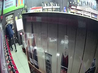 И жалко, и смешно