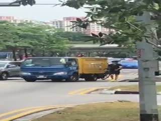 На дорогах Сингапура