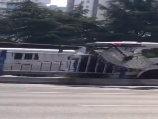 Мойка заборов в Китае