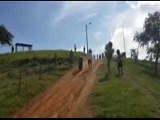 Ну и катись отсюда...