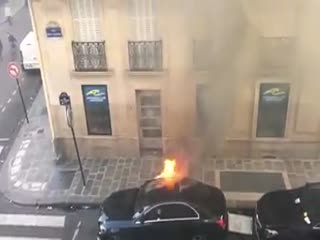 Своеобразные методы работы парижских пожарных