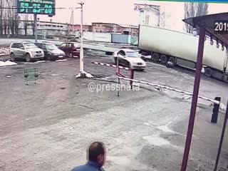 Возле заправки в Ленинском районе произошла перестрелка