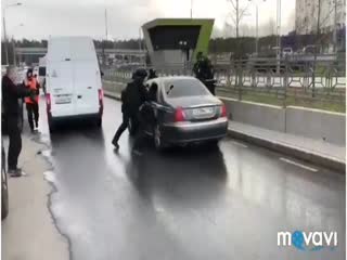 Задержание мошенников и грабителей в Москве