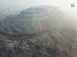 Газипур - самая высокая гора мусора в мире