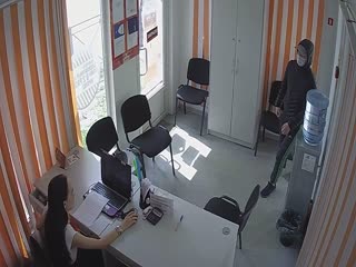 Приходите завтра!