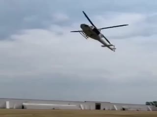 Жесткая посадка мексиканского Bell 412НР со спецназом на борту