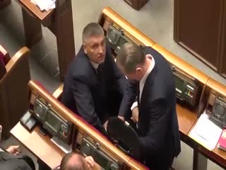 Делят,чего-то...