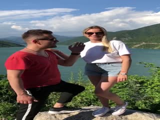 гости из России рассказывают как гостей принимают в Грузии