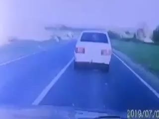 Один сбил, второй добил ...