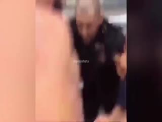 Напали на полицейских