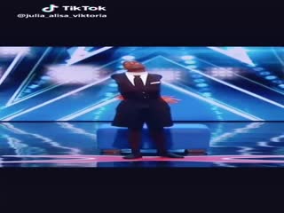 Жутковатое выступление