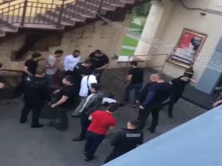 Опубликовано видео с моментом убийства у клуба «Рокко» в Иваново