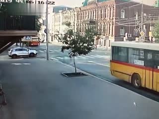 Жуткие кадры.Наезд на пешехода.