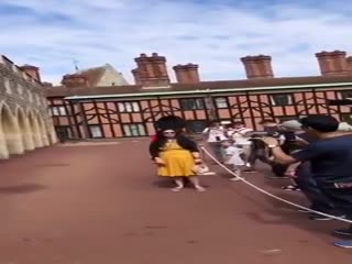 Дайте пройти