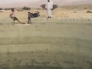 Весёлый араб