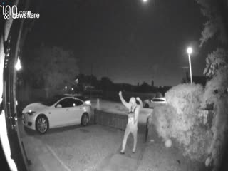 Угон Tesla за 30 секунд