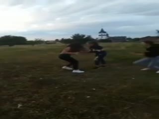 Жестокий самосуд над школьницей