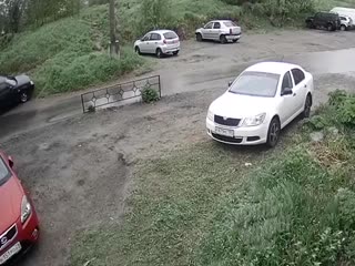 Дал подруге порулить