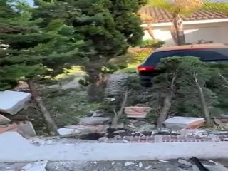 В Испании пацан взял батину тачку, чтобы покататься