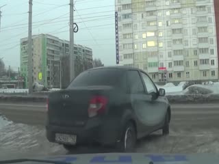 Пьяный водитель устроил таран