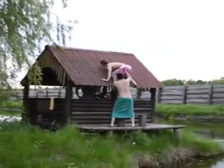 Тоже мне друг называется...