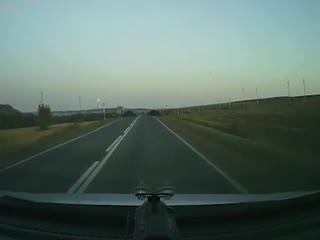В Татарстане дорожники-сверазумы оставили кучи грунта прямо на дороге