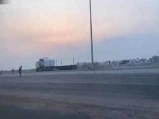 Добегался по дороге