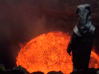 Исследователь вулканов