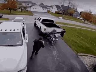 Чуть чуть не доехал